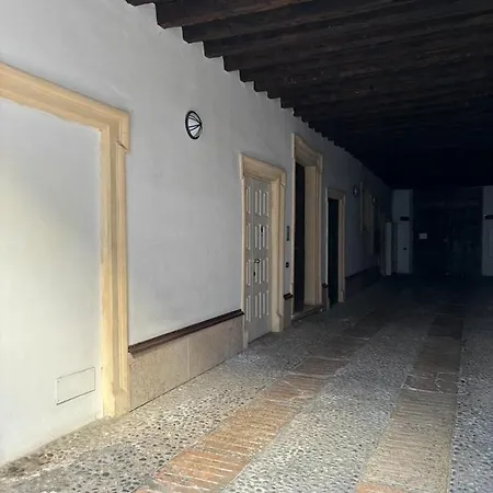 Sanpietro * Βερόνα